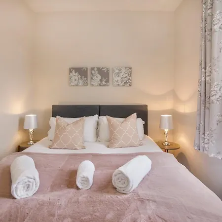 Fishergate Luxury Town House- Close To City Centre-3
